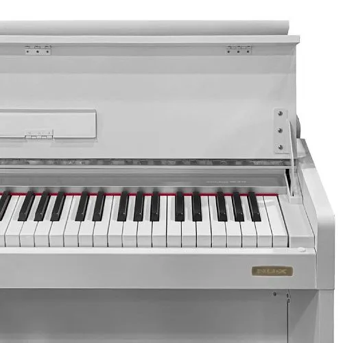 Nux WK-310-White Цифровое пианино на стойке с педалями.